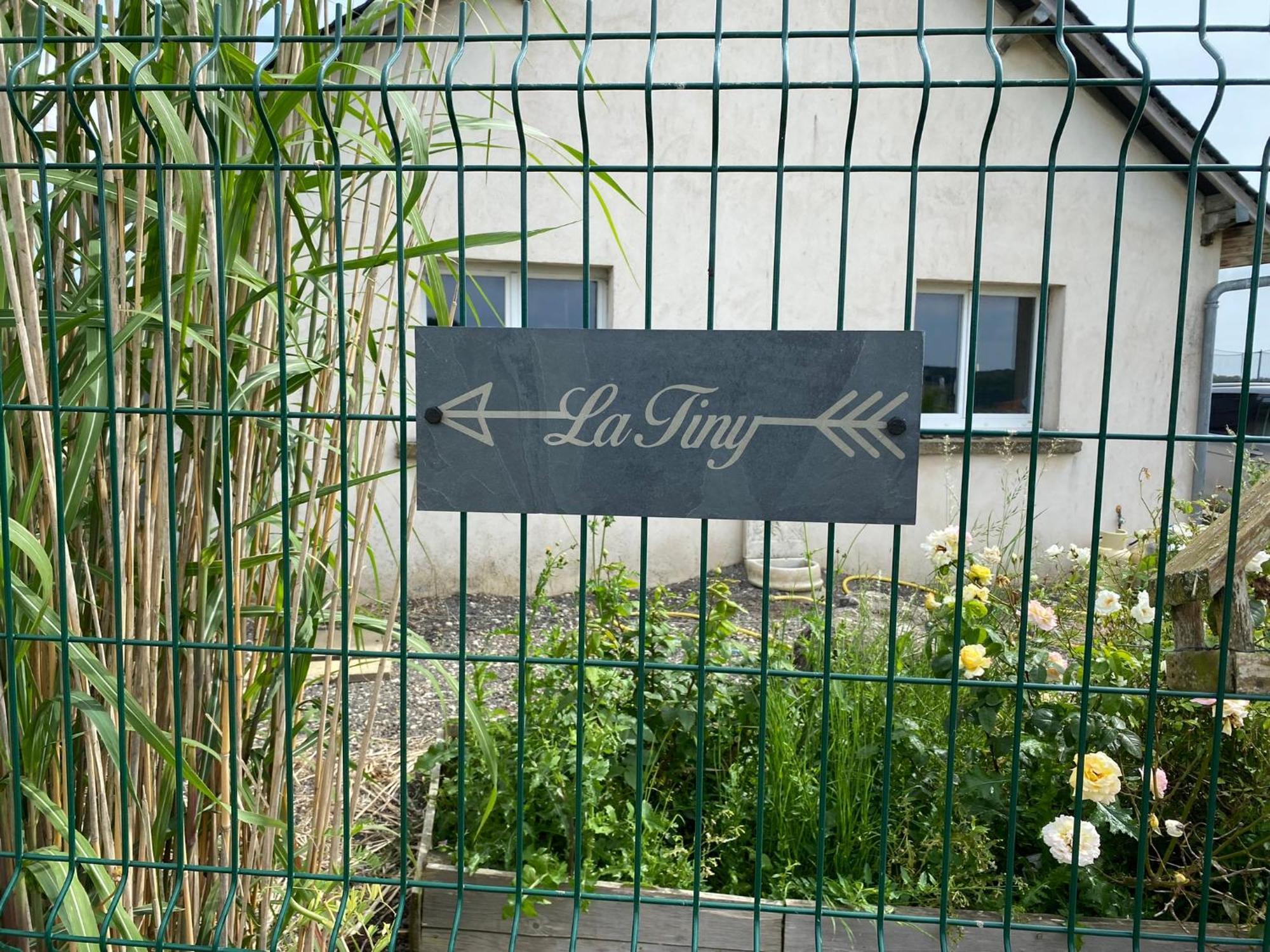 Гостьовий будинок Tiny House Digny Екстер'єр фото